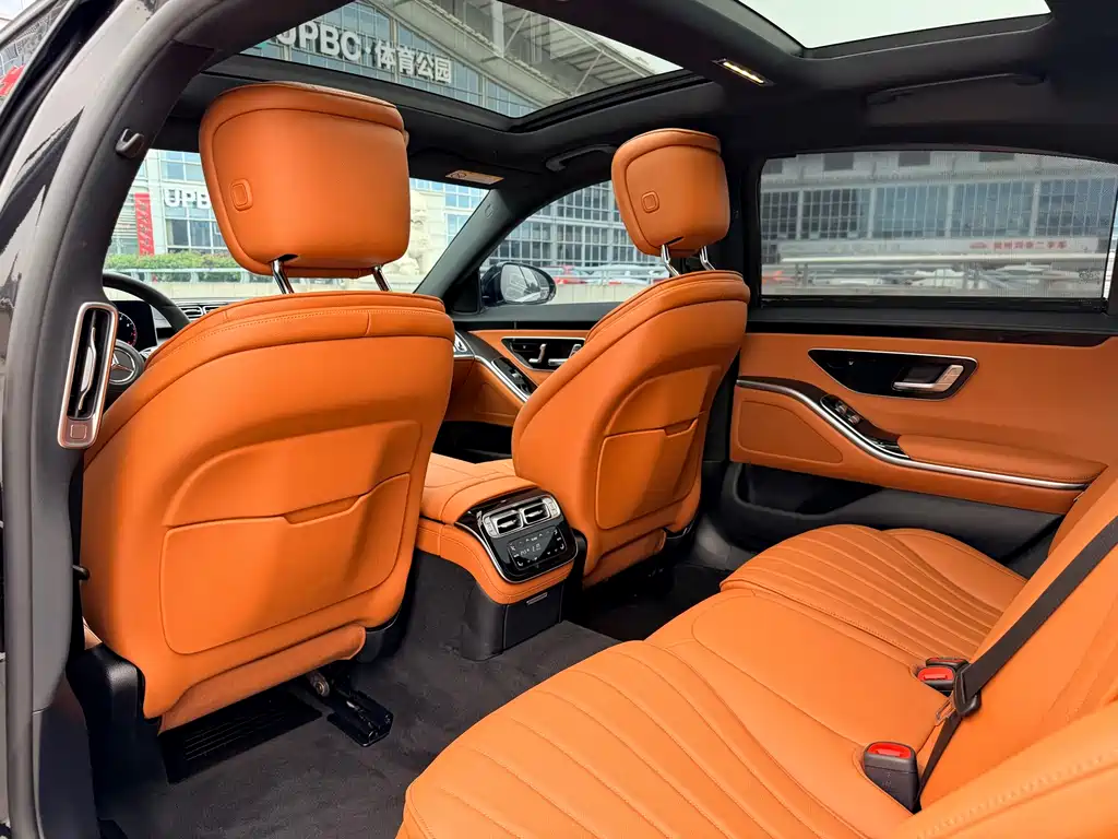 Mercedes-Benz S-Class 2023 — фото 12
