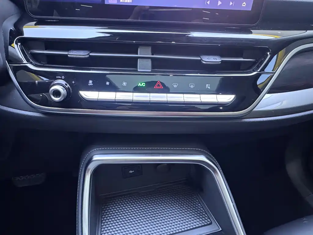 Haval H6 2023 — фото 14