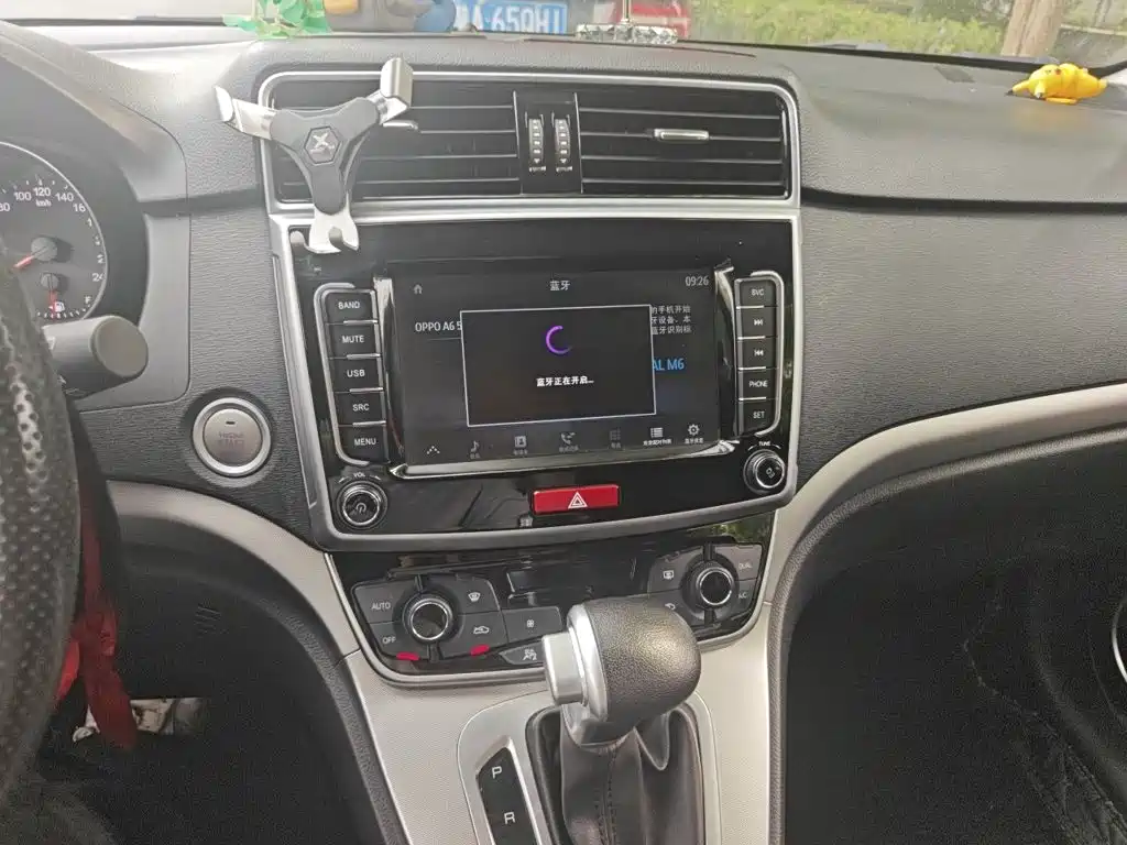 Haval M6 2020 — фото 10