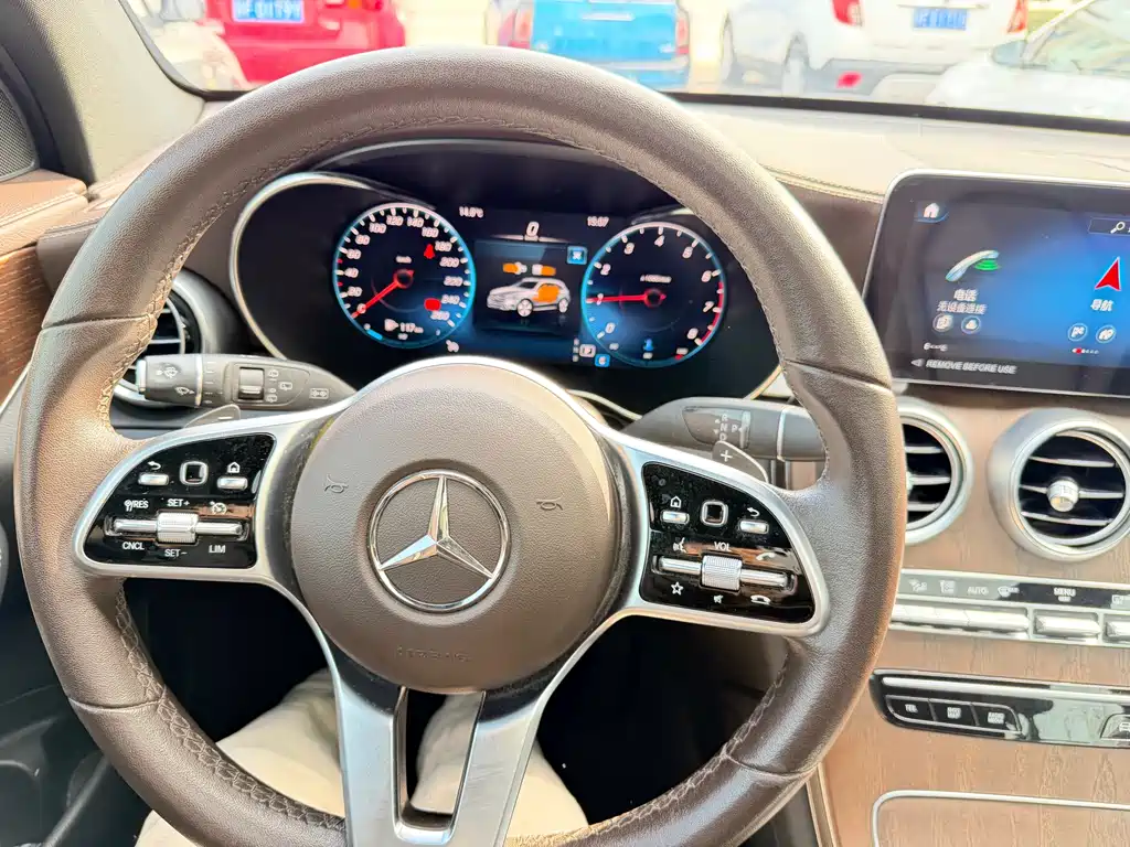 Mercedes-Benz GLC 2023 — фото 7