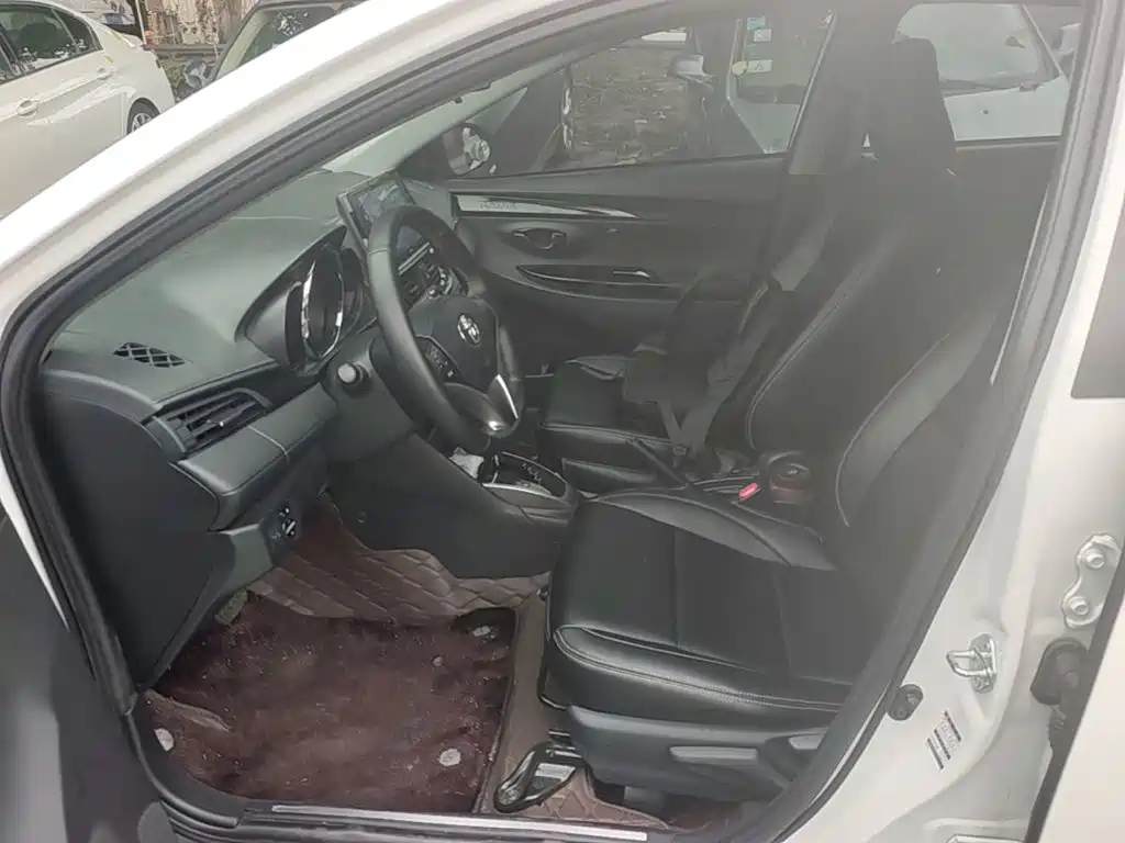 Toyota Vios FS 2023 — фото 15