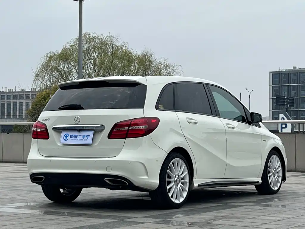 Mercedes-Benz B-Class 2018 — фото 3