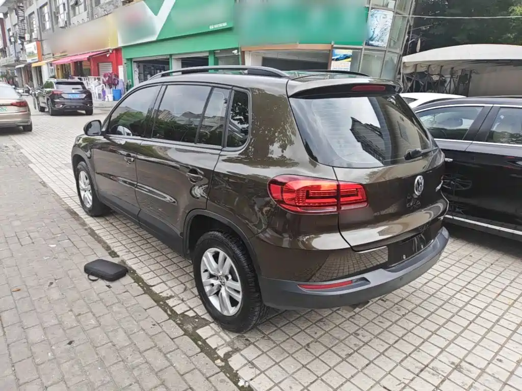 Volkswagen Tiguan 2015 — фото 5
