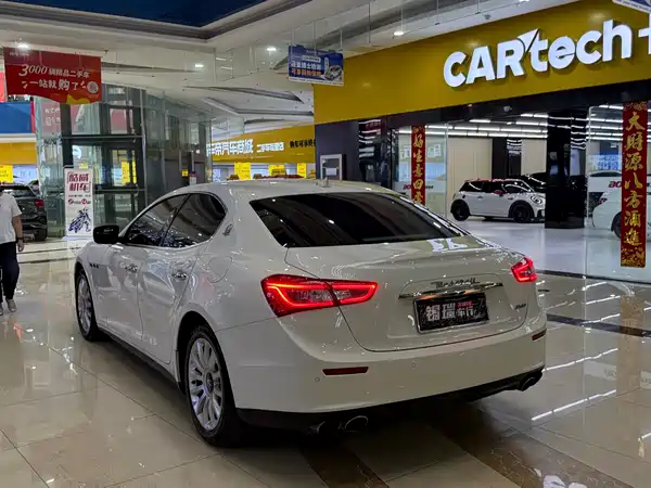 Maserati Ghibli 2014