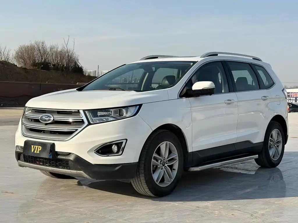 Ford Edge 2019 — фото 1