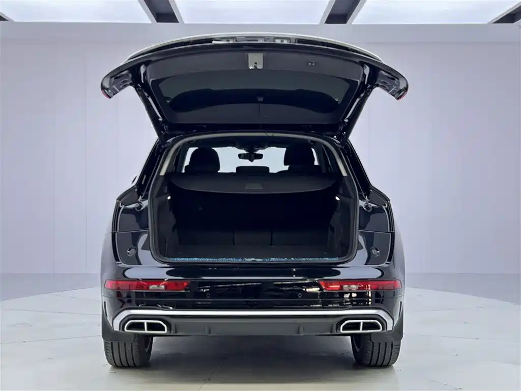 Audi Q5L 2021 — фото 13