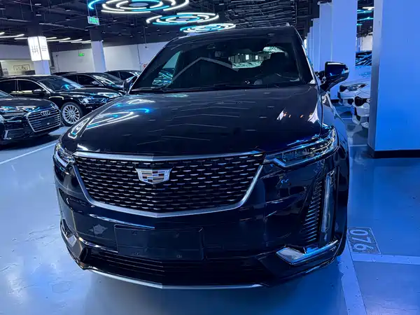 Cadillac XT6 2021