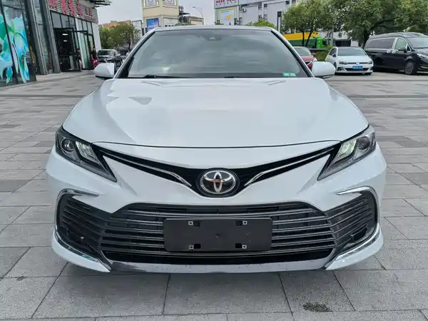 Toyota Camry 2021