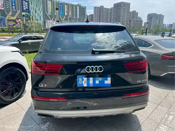 Audi Q7 2019