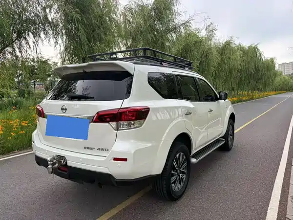Nissan Terra 2021