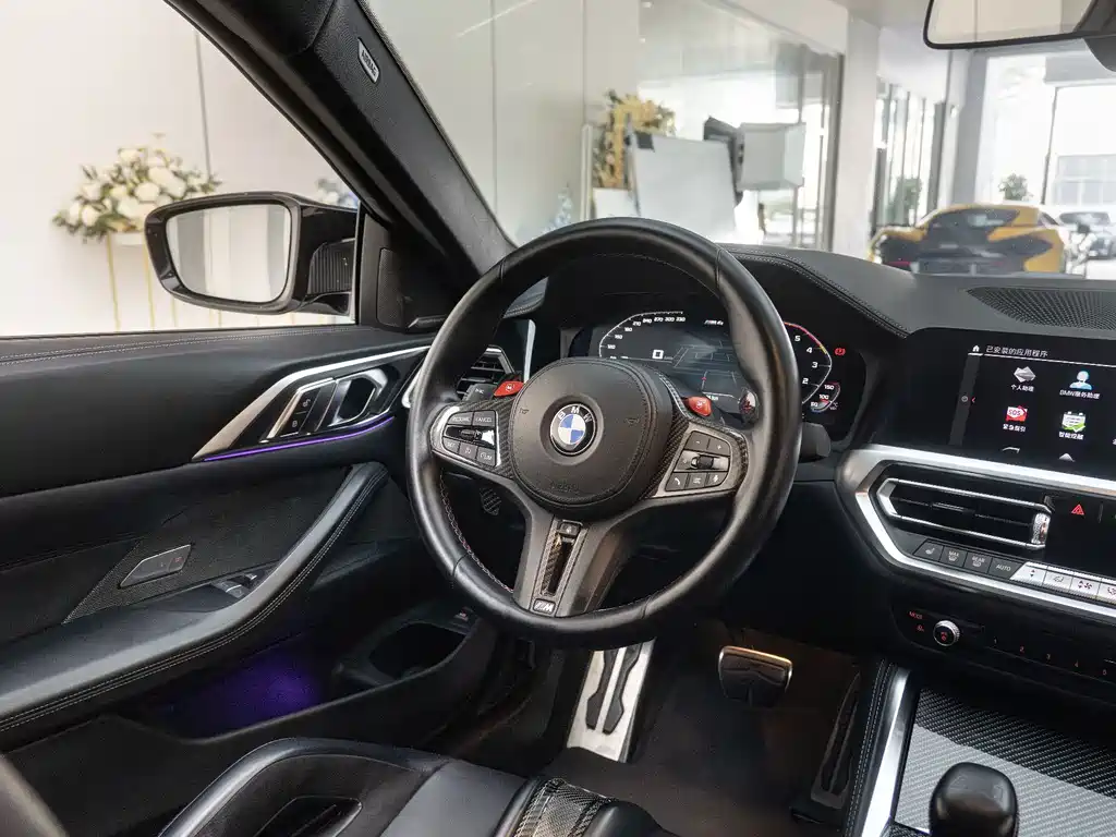 BMW M4 2021 — фото 11