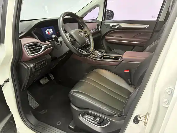 GAC Trumpchi M6 2022