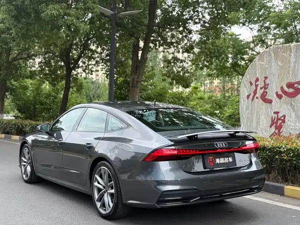 Audi A7 2024