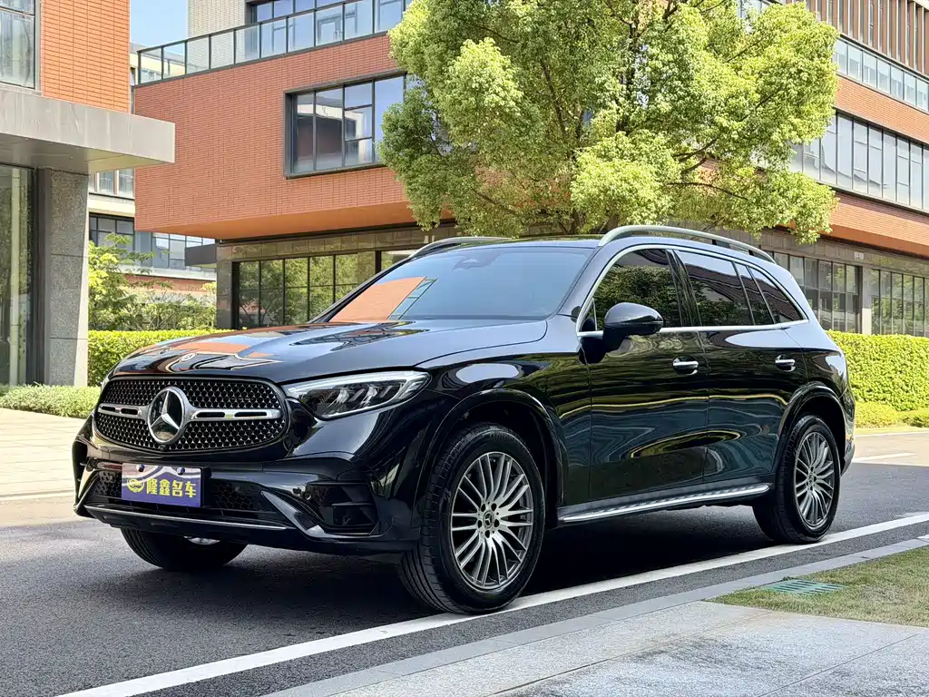 Mercedes-Benz GLC 2025