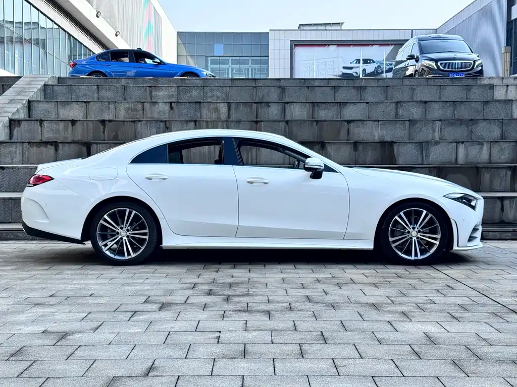 Mercedes-Benz CLS 2021 — фото 6