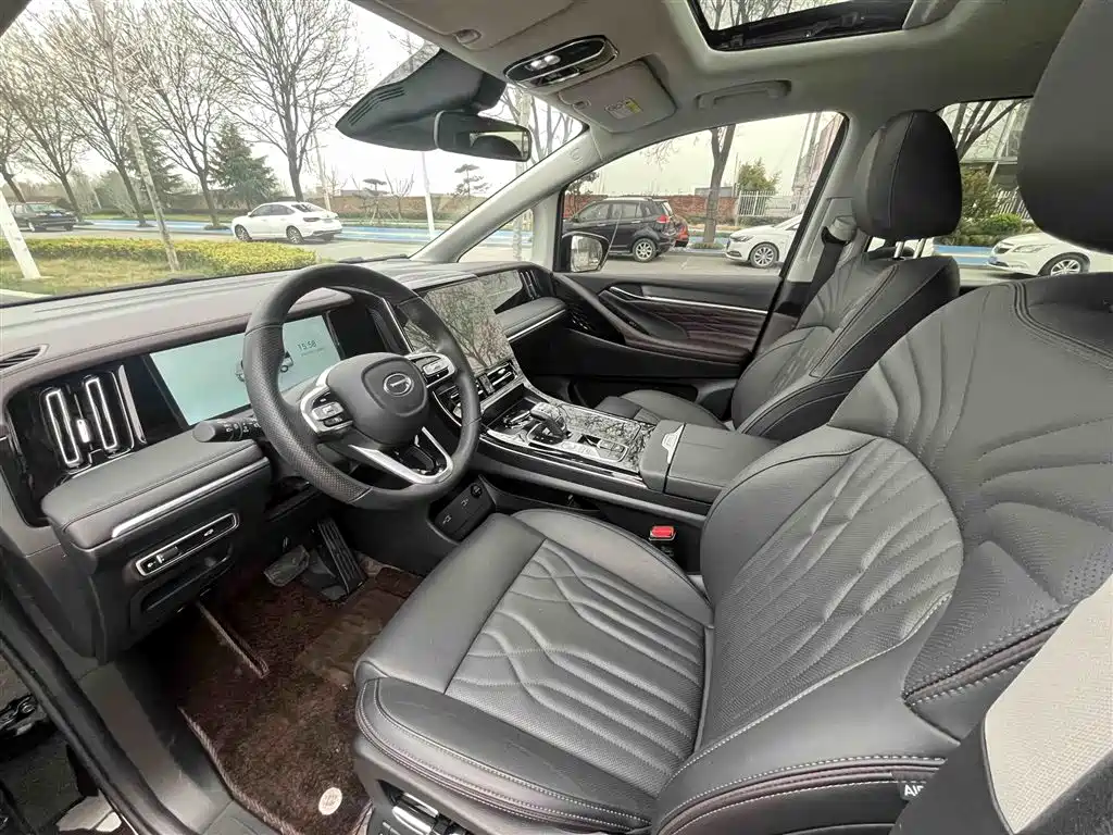 GAC Motor Trumpchi M8 2024 — фото 21