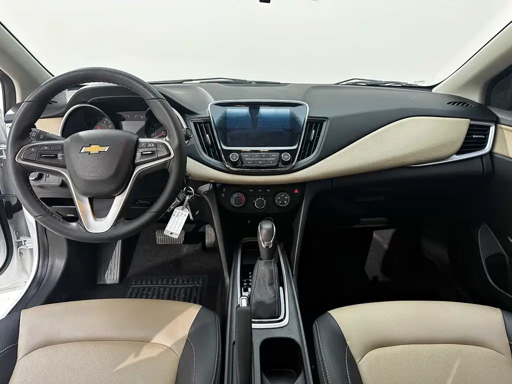 Chevrolet Cruze 2022 — фото 13