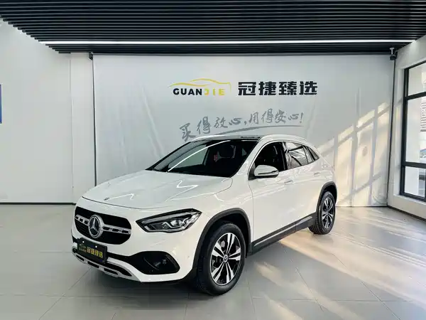 Mercedes-Benz GLA 2023