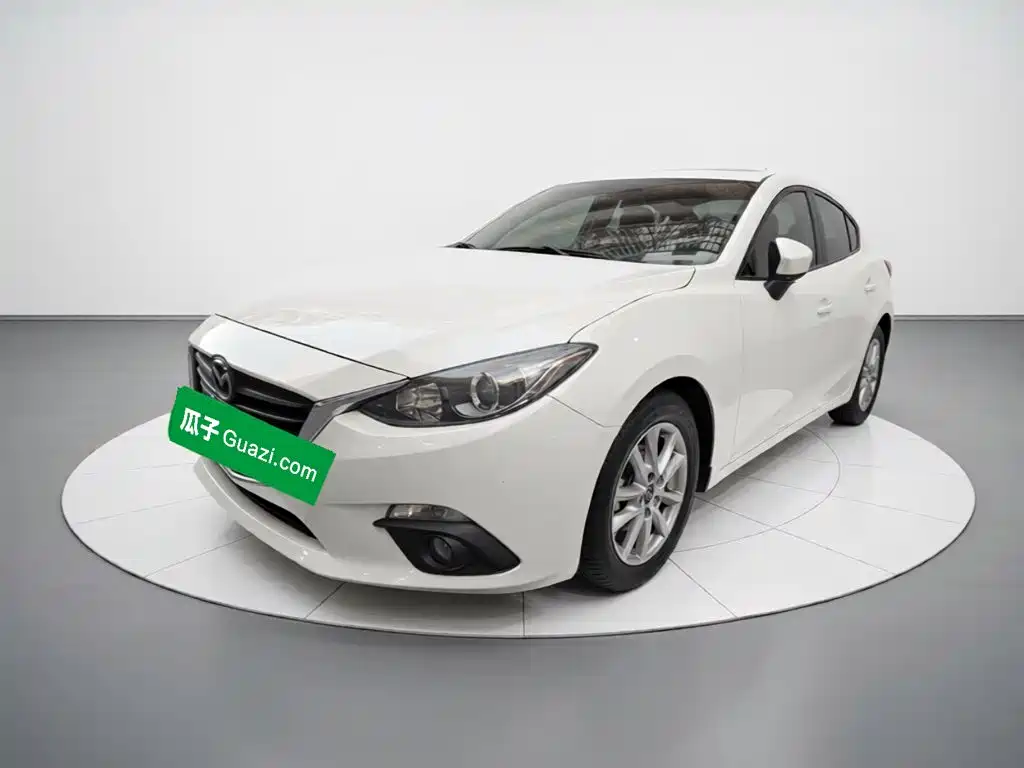 Mazda 3 Axela 2015
