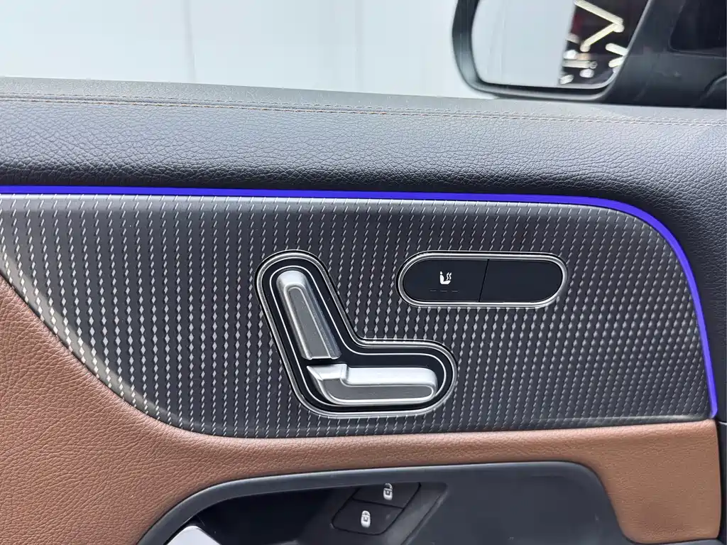 Mercedes-Benz GLB 2020 — фото 12
