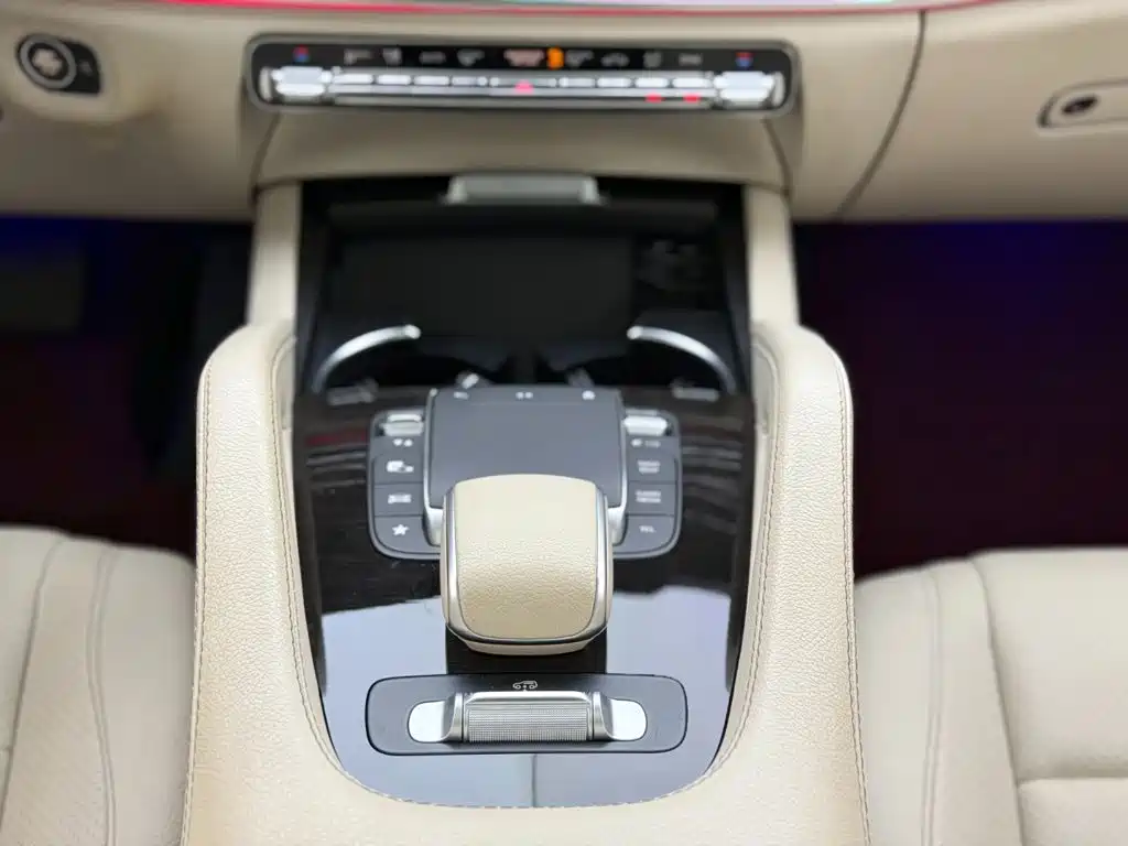 Mercedes-Benz GLE 2020 — фото 12