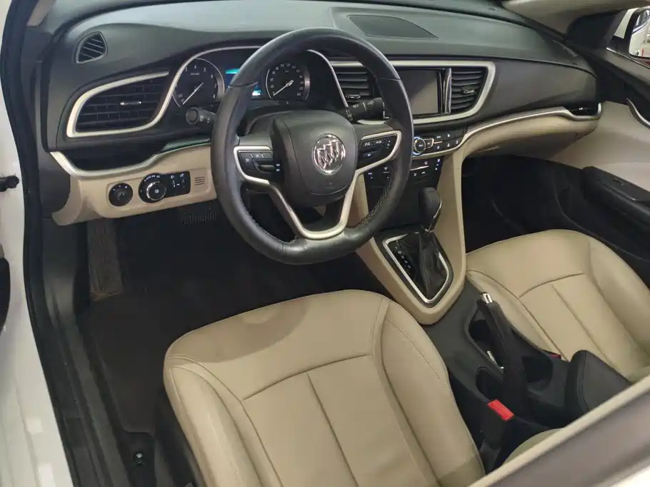 Buick Excelle 2019 — фото 12