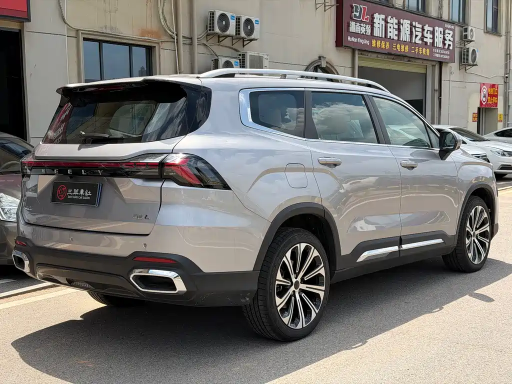 Geely Haoyue L 2025 — фото 9
