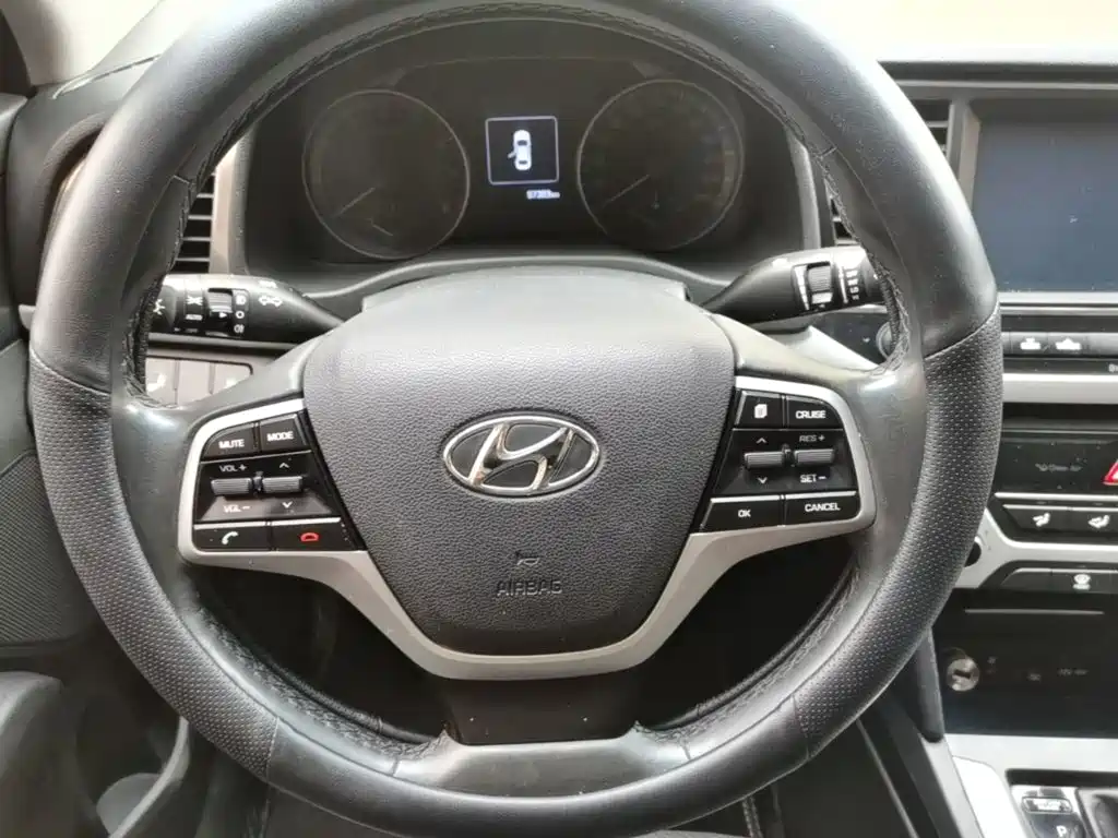 Hyundai Celesta 2016 — фото 11