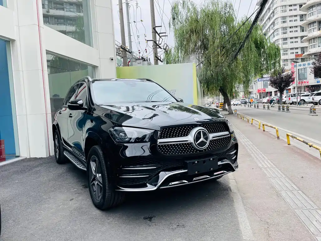 Mercedes-Benz GLE 2023 — фото 3