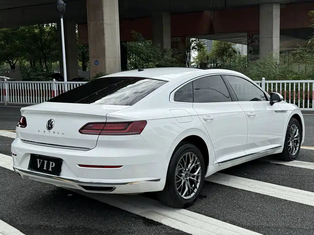 Volkswagen CC 2020 — фото 14