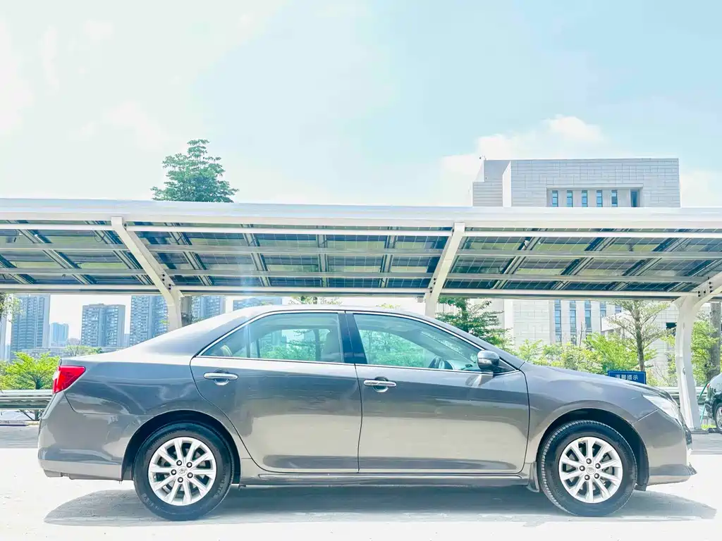 Toyota Camry 2012