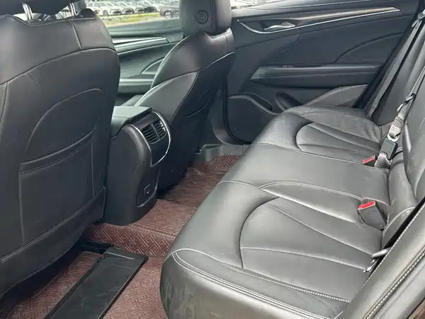 Buick LaCrosse 2021