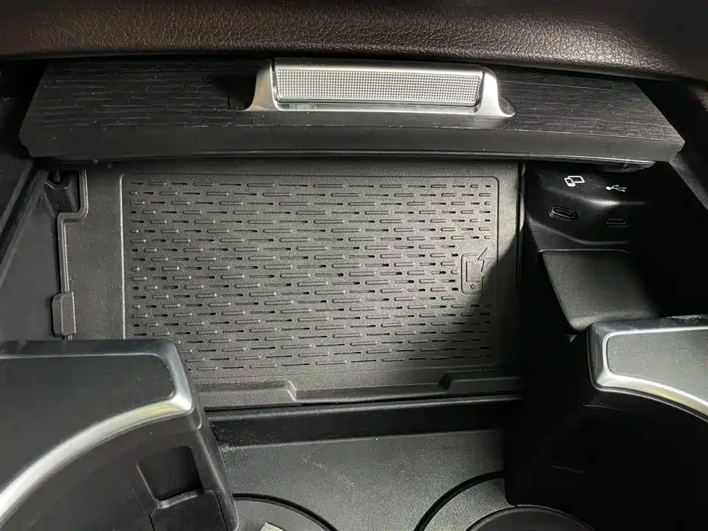 Mercedes-Benz GLE 2020 — фото 19