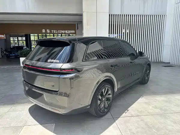 Li Auto L8 2024