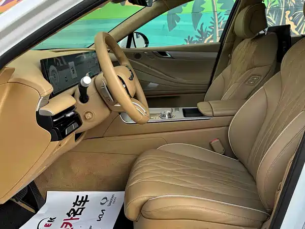 Genesis G80 2024