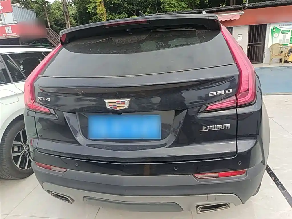 Cadillac XT4 2020 — фото 6