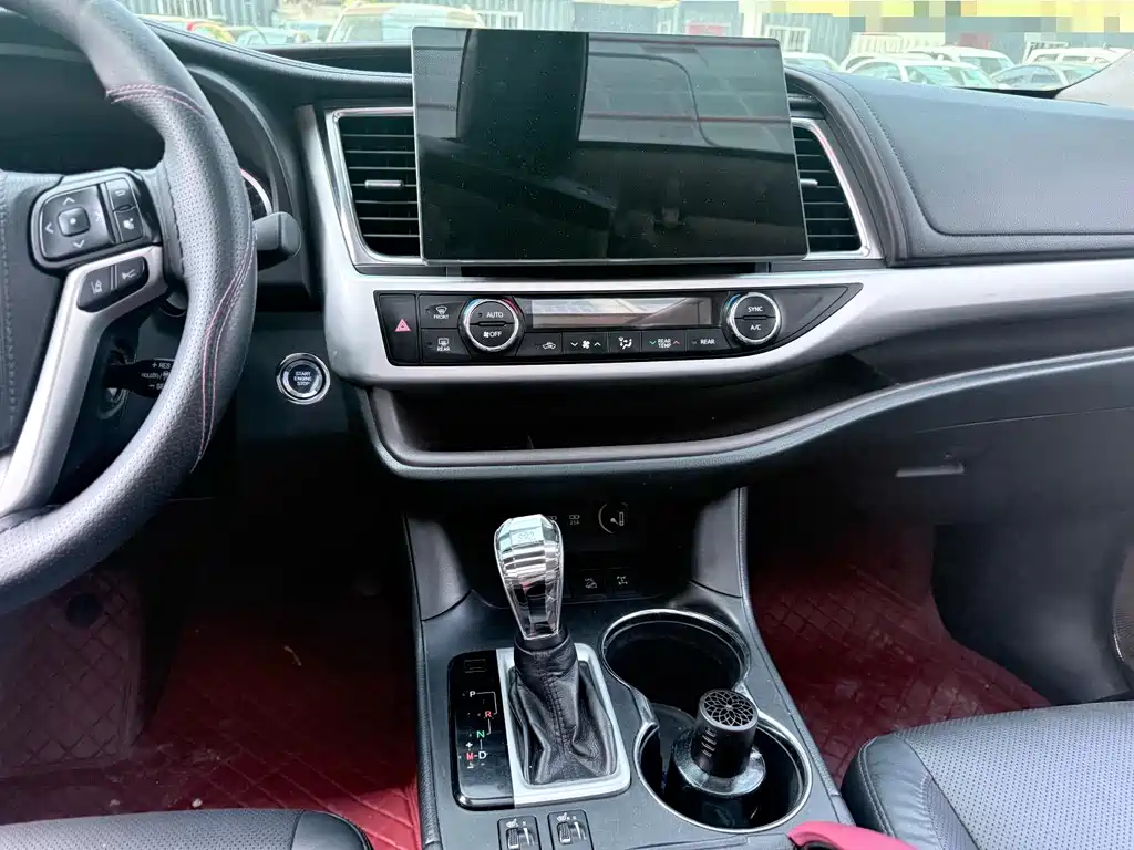 Toyota Highlander 2019 — фото 11