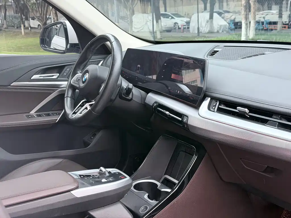 BMW X1 2023 — фото 13