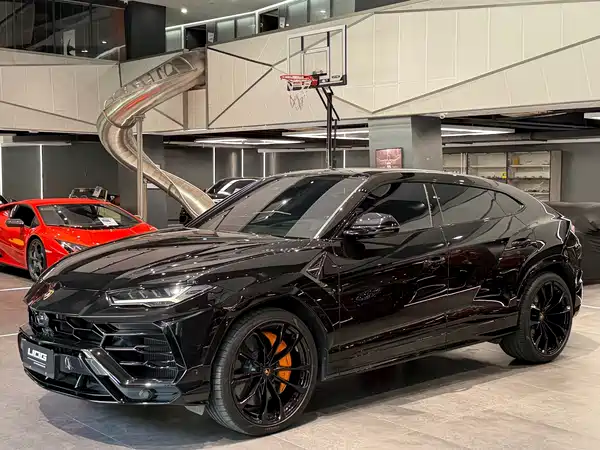 Lamborghini Urus 2022