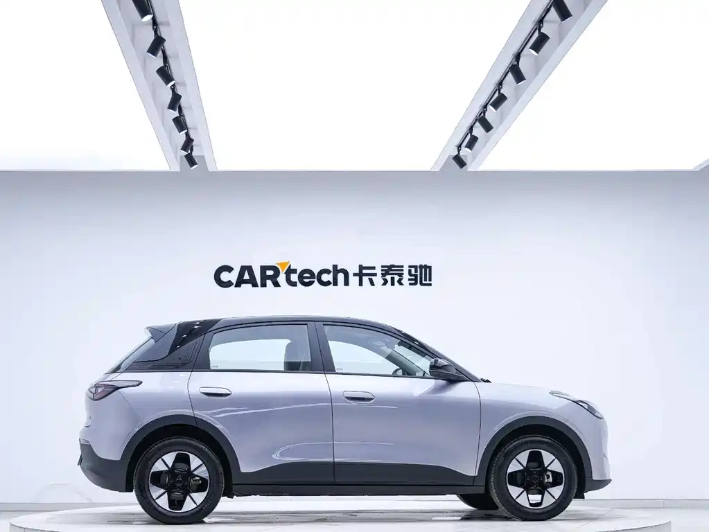Geely Galaxy Starwish 2025