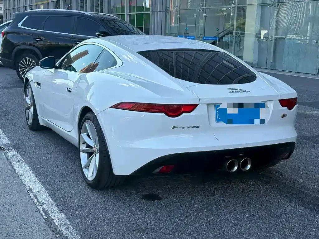 Jaguar F-TYPE 2015 — фото 8