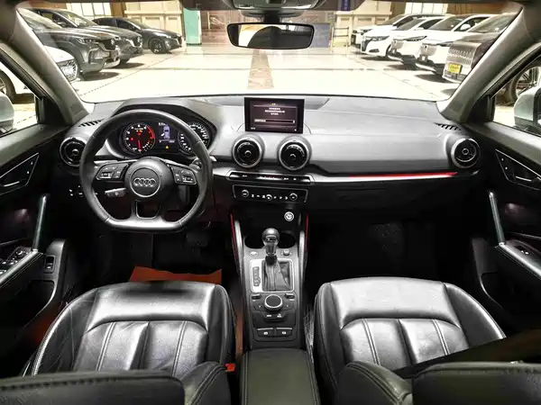 Audi Q2L 2022