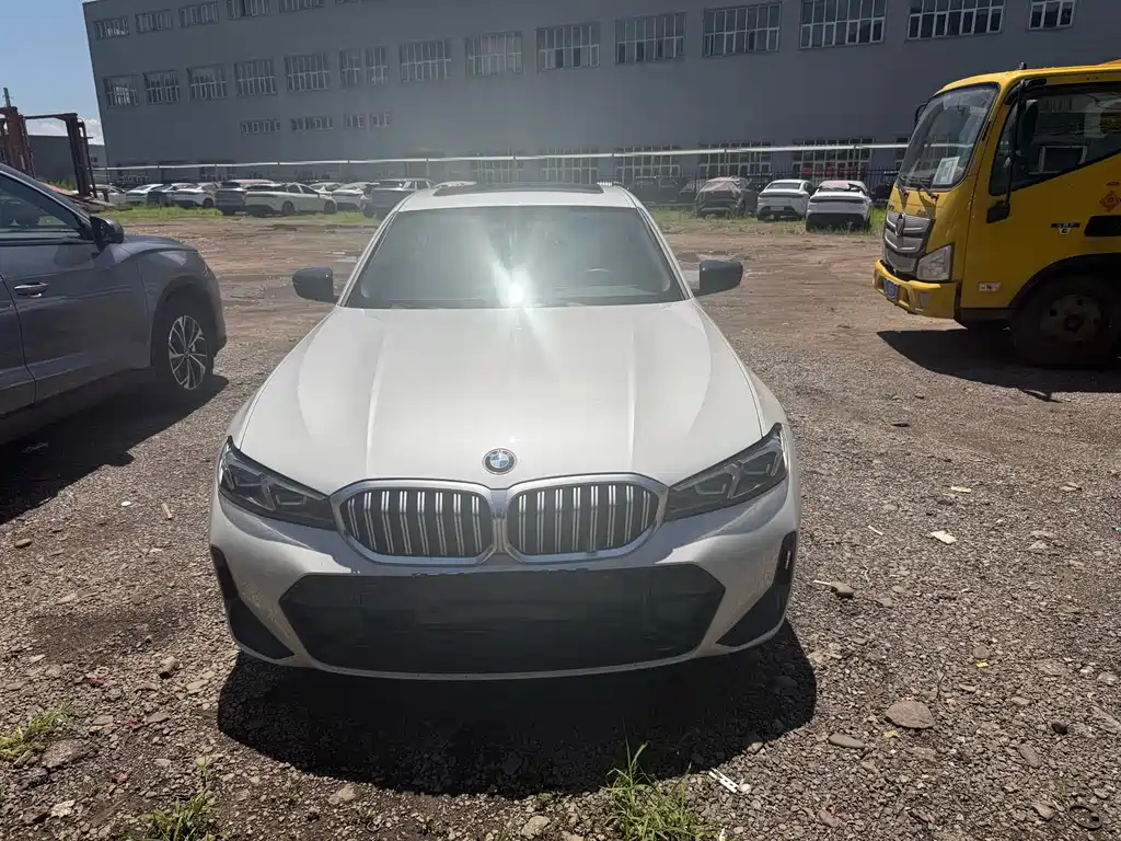 BMW 3 Series 2023