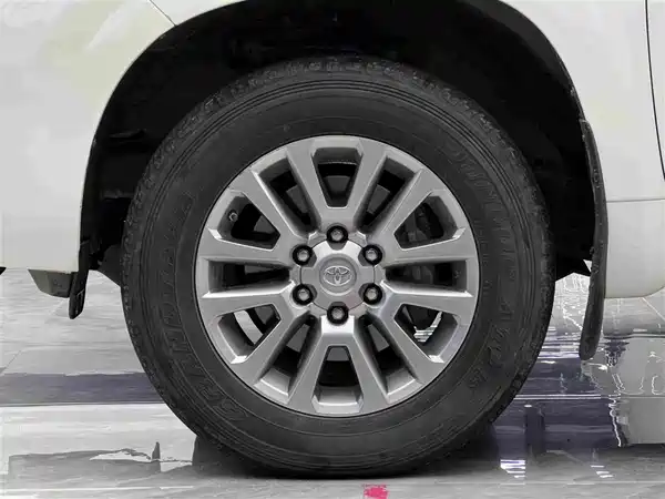 Toyota Prado 2019