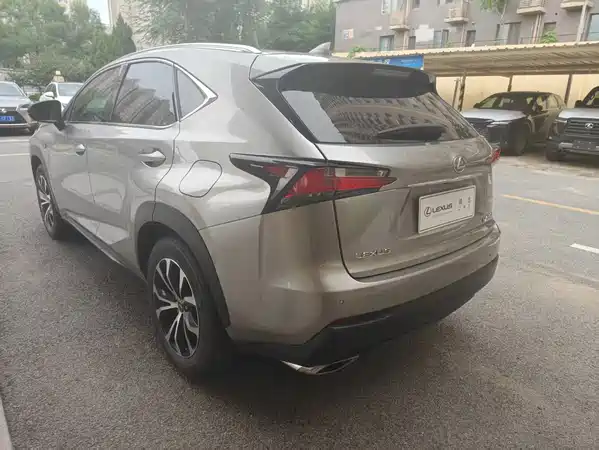 Lexus NX 2015
