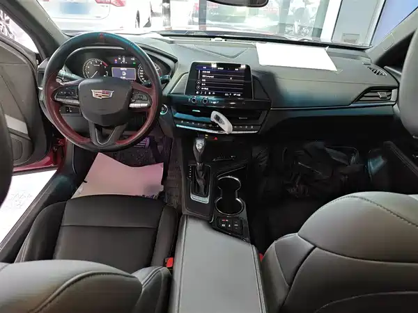 Cadillac CT4 2020