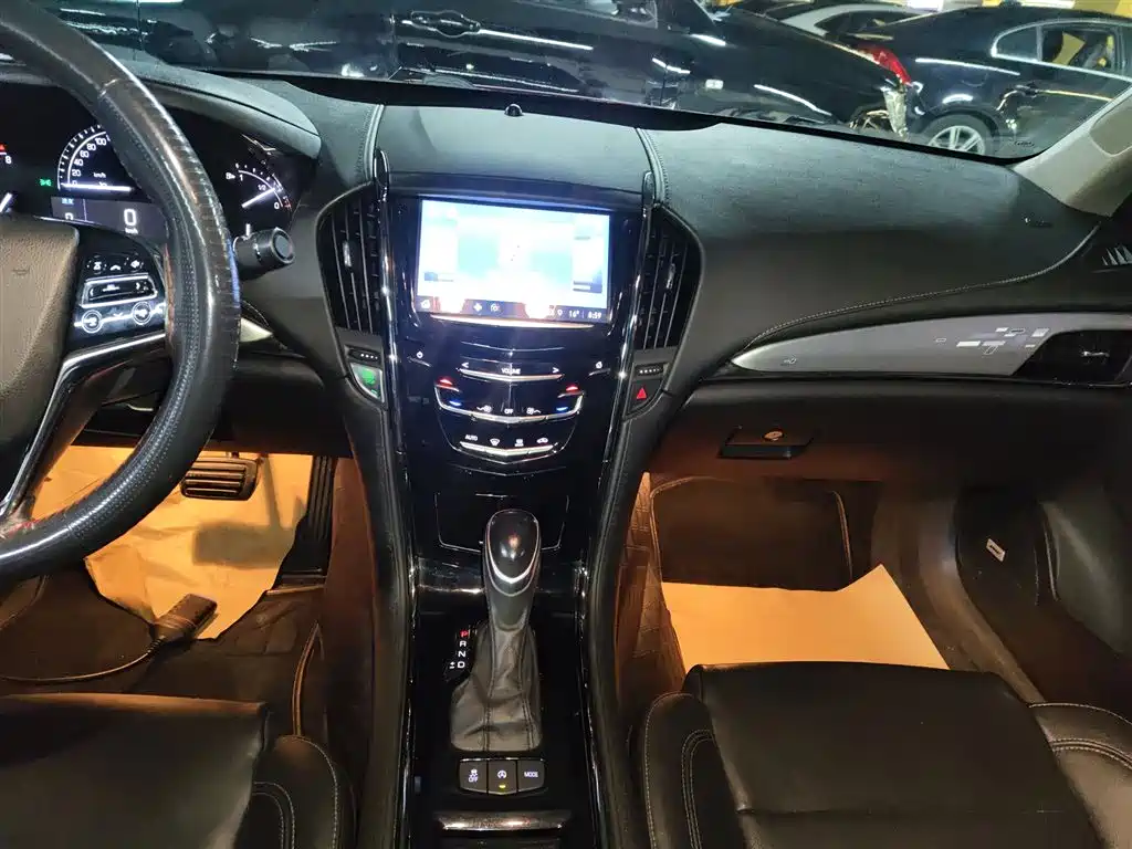 Cadillac ATS-L 2018 — фото 13