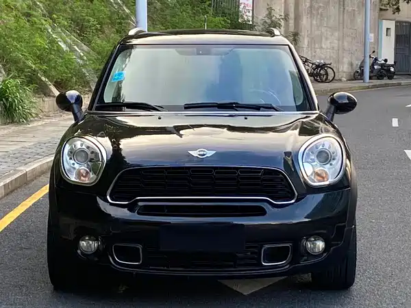 MINI Countryman 2012
