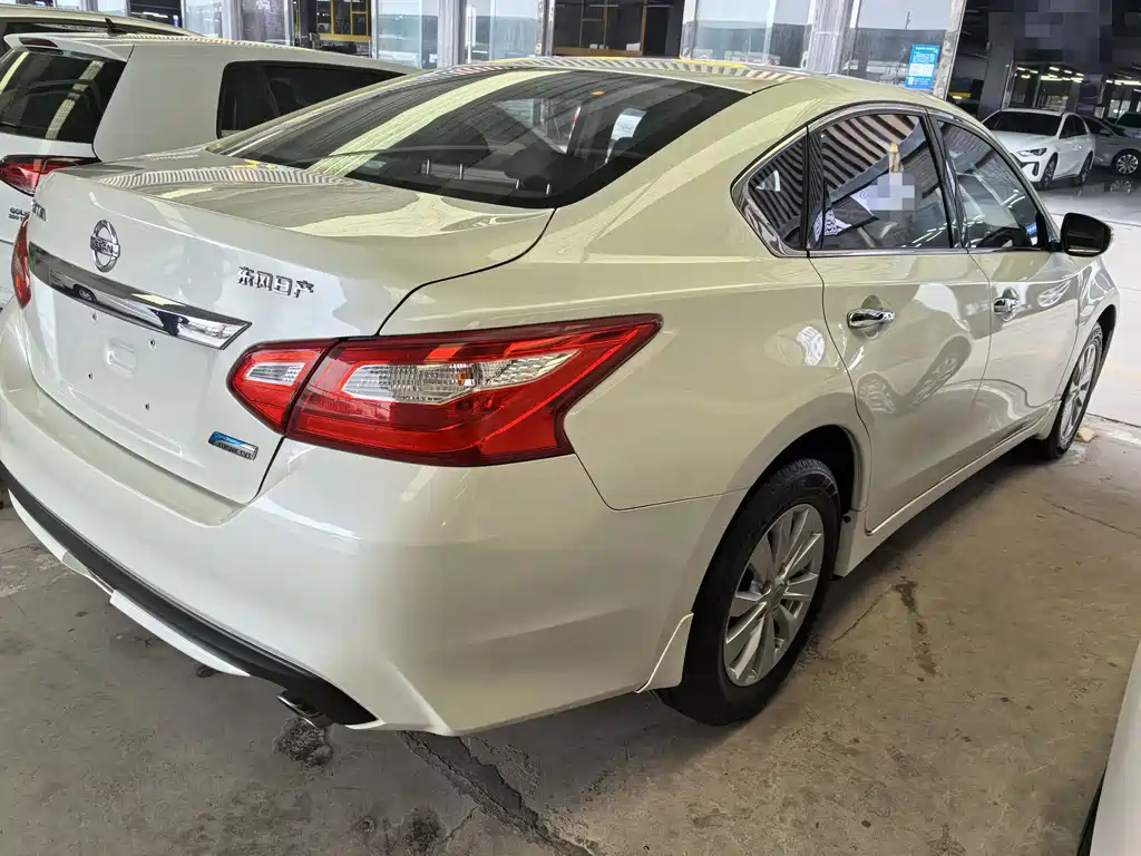 Nissan Teana 2018