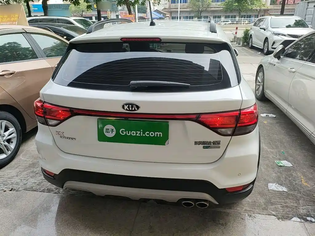 Kia KX Cross 2018 — фото 6